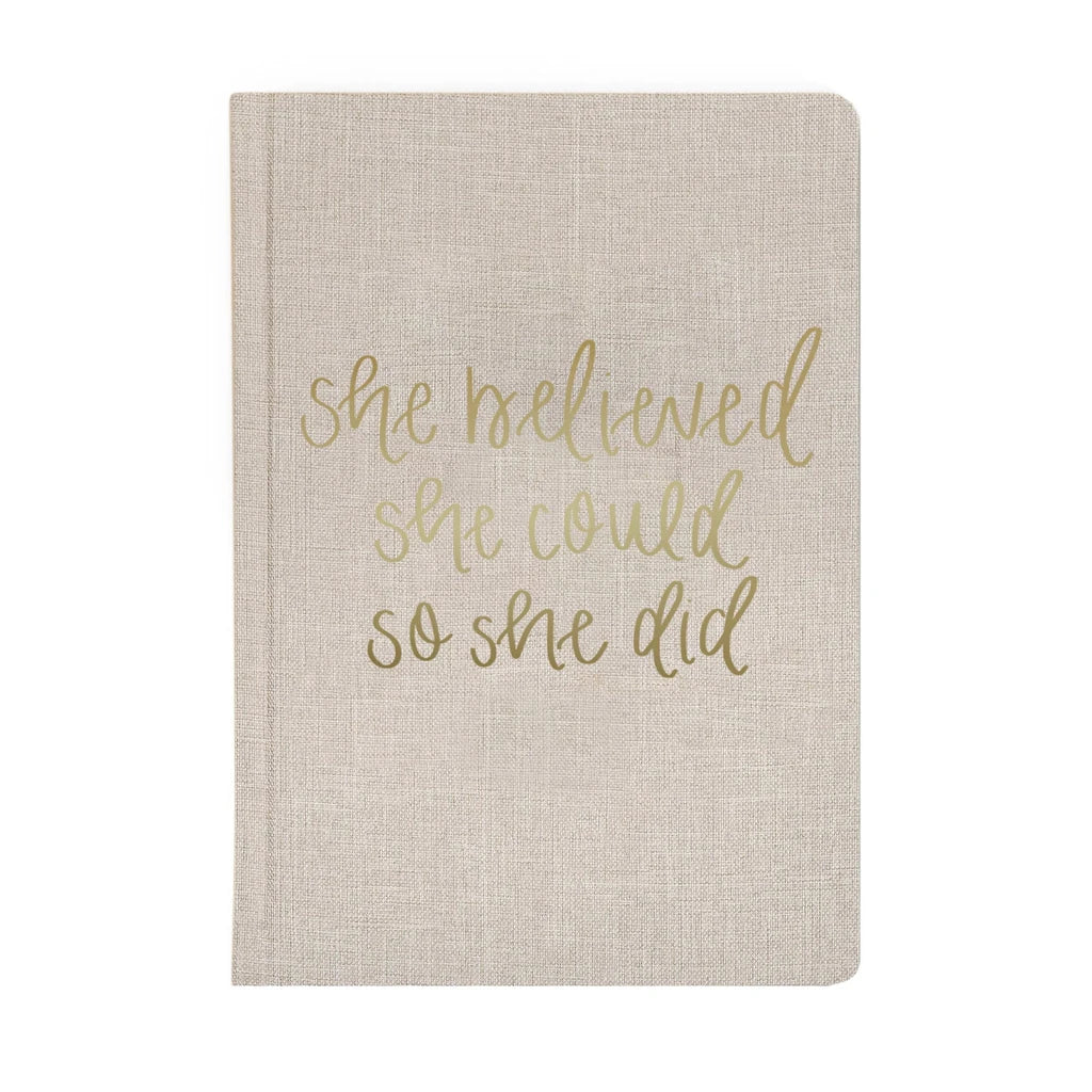 Notizbuch "she believed she could so she did"