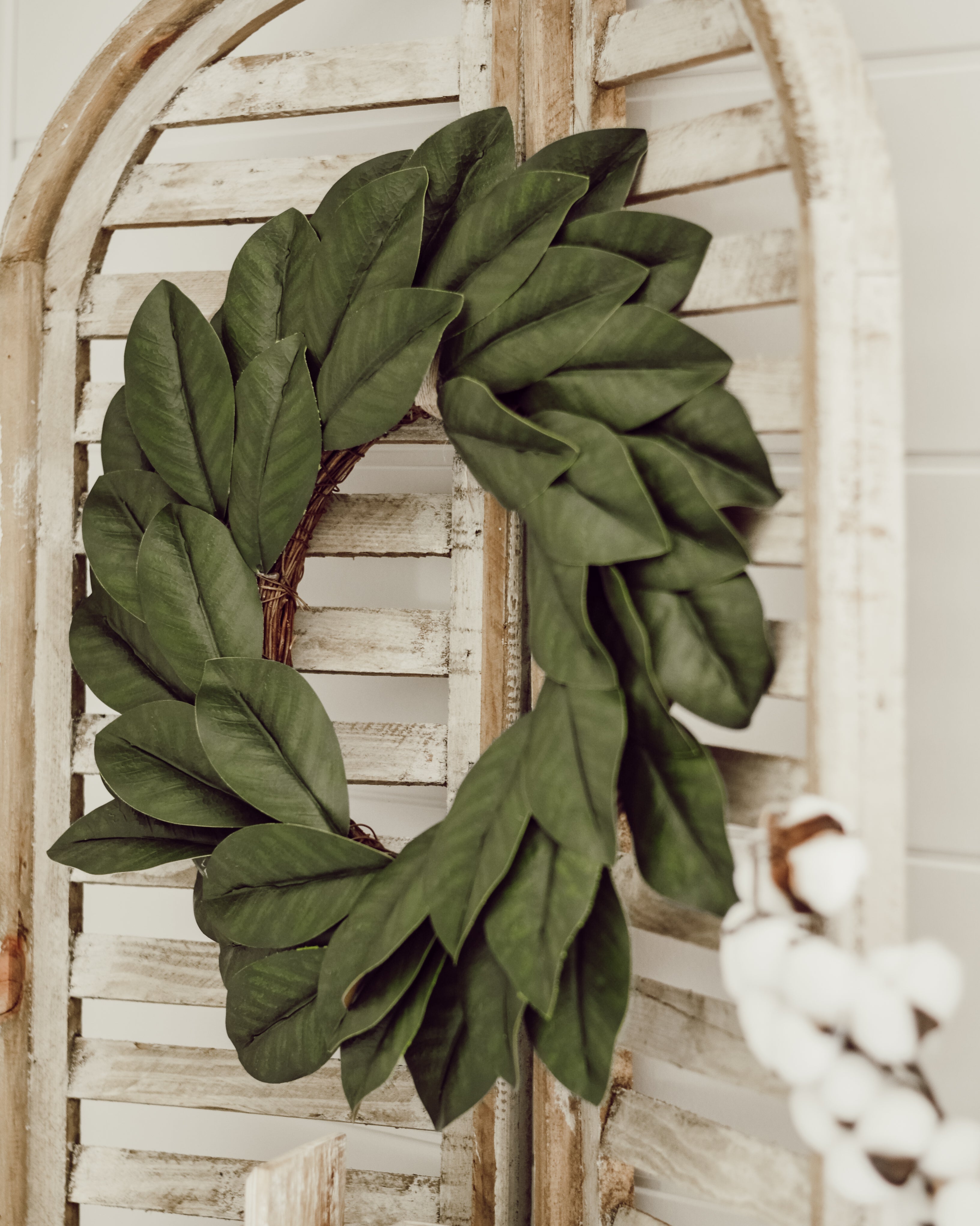 Magnolia wreath